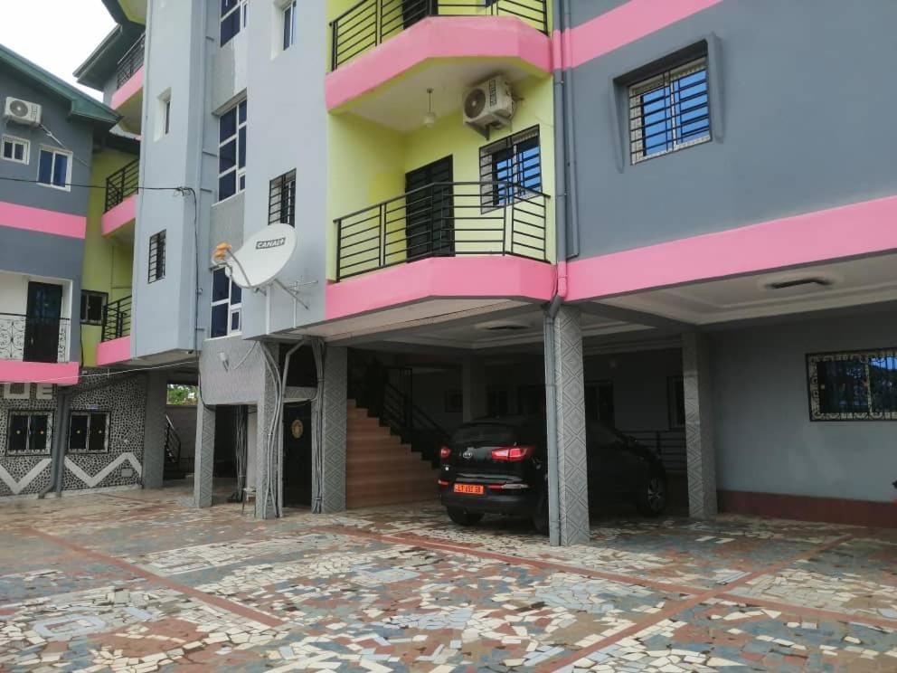 Residence P P M Odza Yaoundé Екстериор снимка
